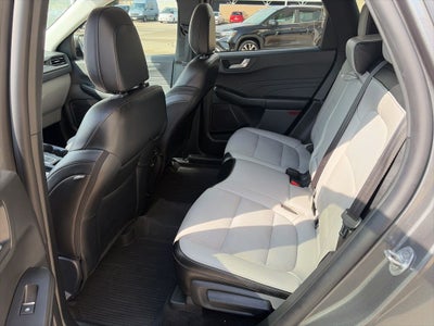 2025 Ford Escape Plug-In Hybrid Base