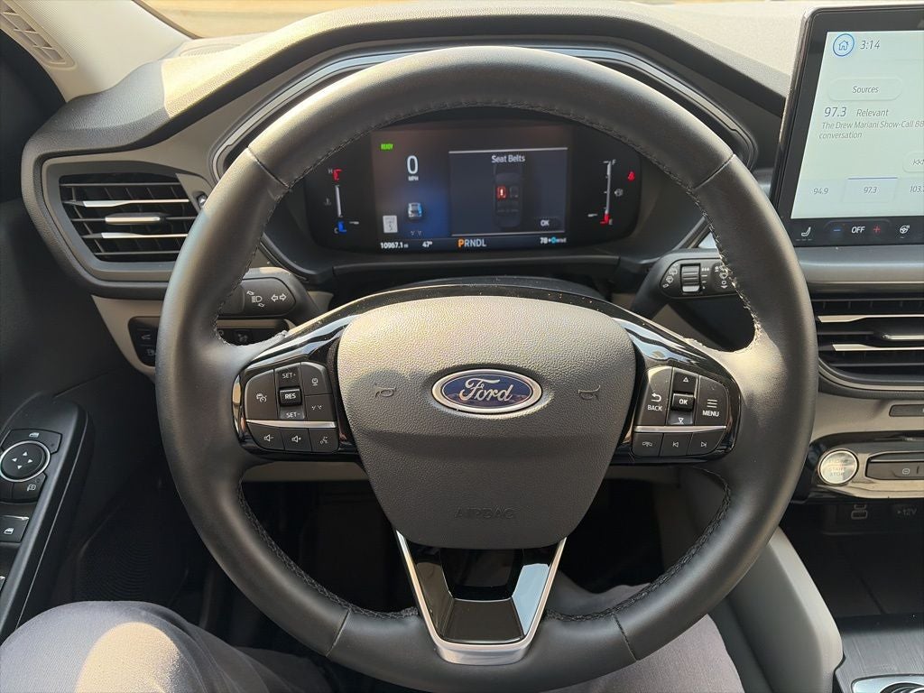 2025 Ford Escape Plug-In Hybrid Base