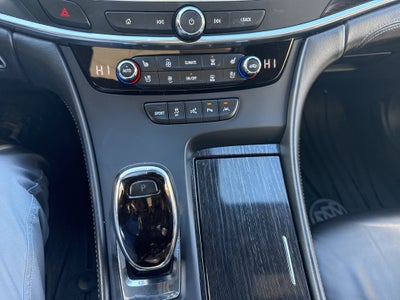 2018 Buick LaCrosse Avenir