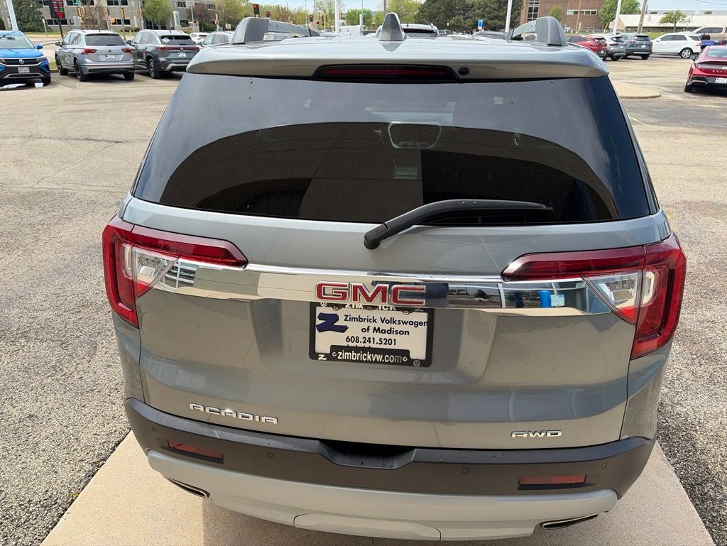 2023 GMC Acadia SLE