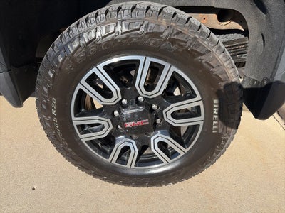 2021 GMC Sierra 2500HD AT4