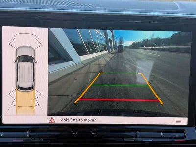 2026 Volkswagen Atlas Cross Sport 2.0T SEL R-Line Black