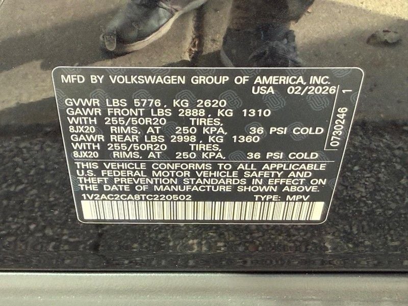 2026 Volkswagen Atlas Cross Sport 2.0T SEL R-Line Black