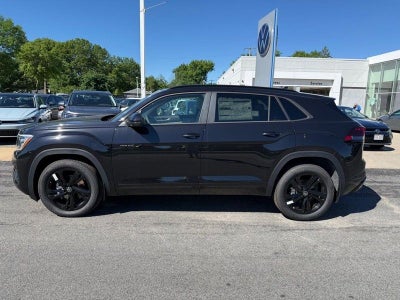 2026 Volkswagen Atlas Cross Sport 2.0T SEL R-Line Black