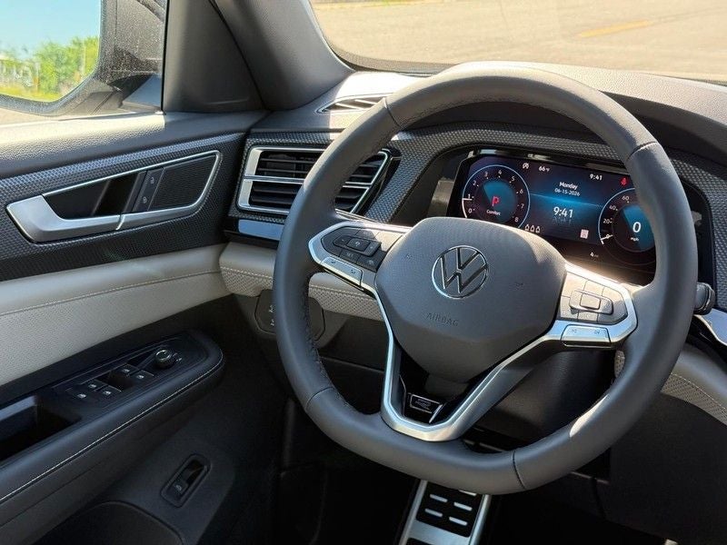 2026 Volkswagen Atlas Cross Sport 2.0T SEL R-Line Black