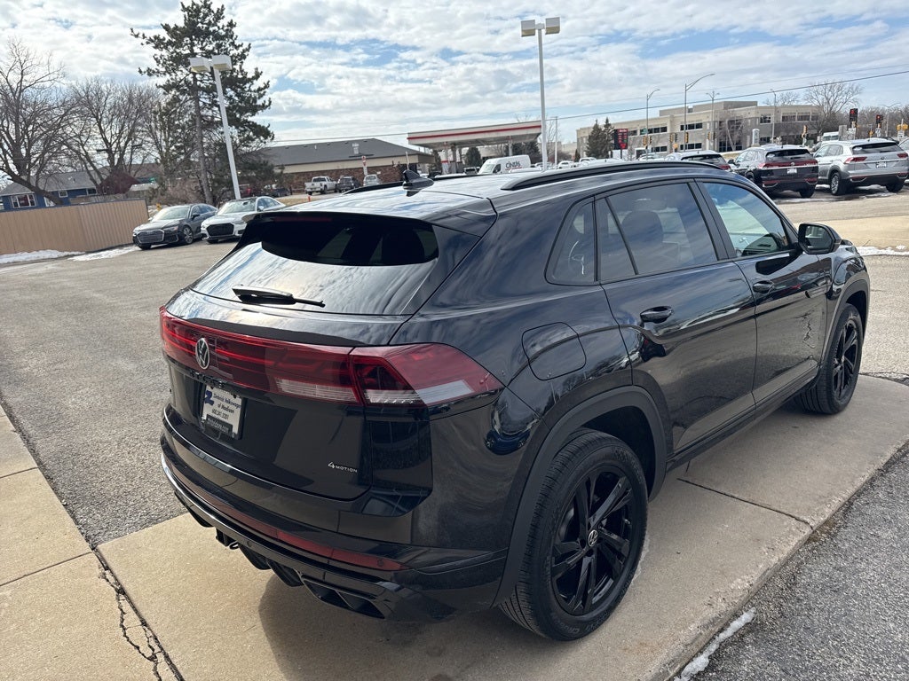2025 Volkswagen Atlas Cross Sport 2.0T SEL R-Line Black