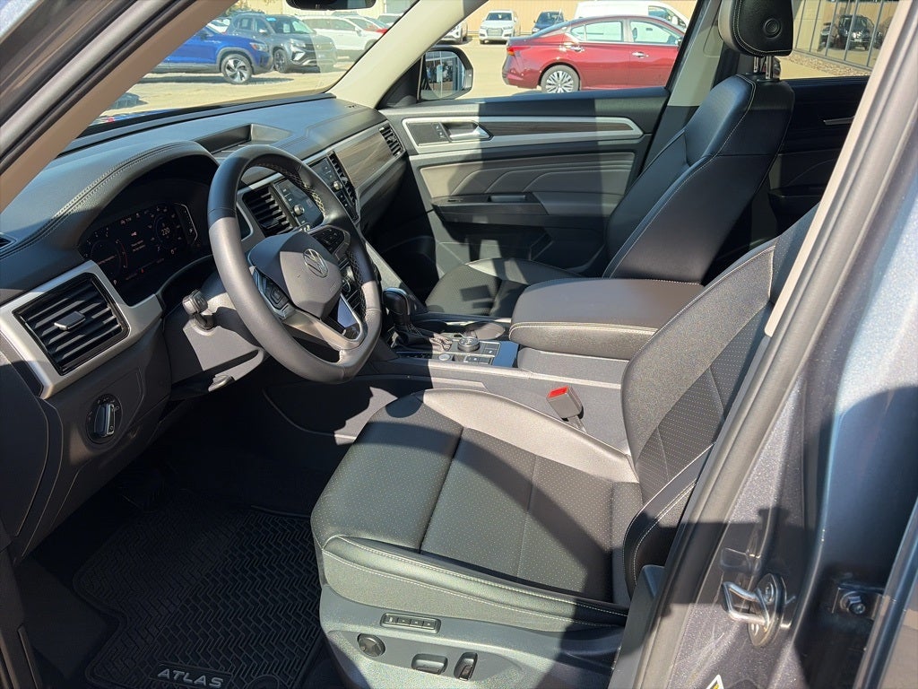 2023 Volkswagen Atlas SEL