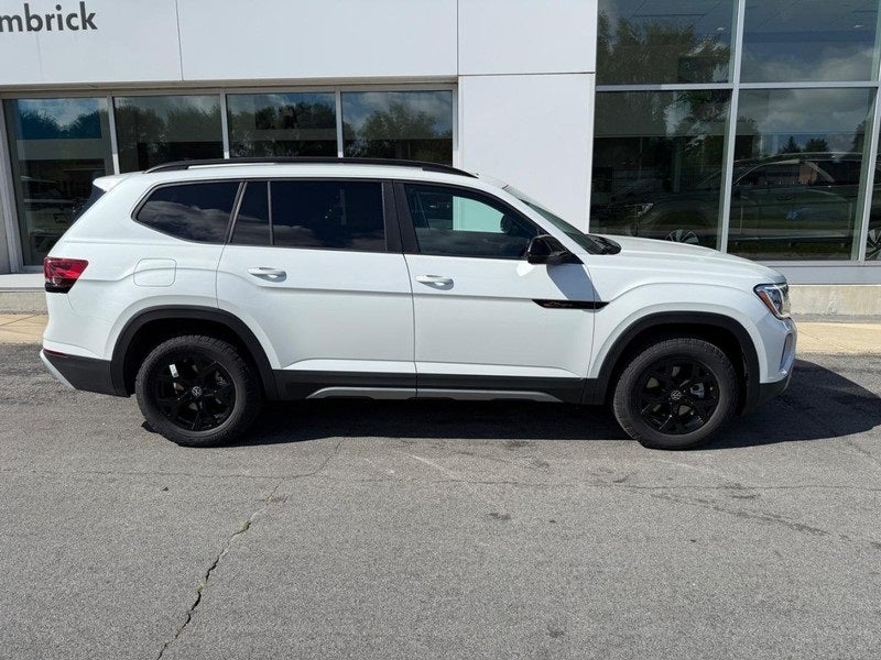 2026 Volkswagen Atlas 2.0T Peak Edition