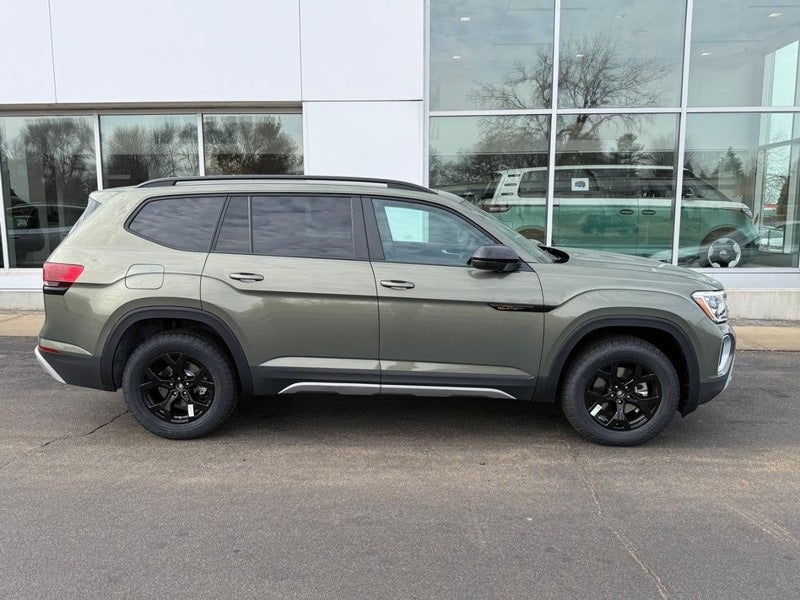 2026 Volkswagen Atlas 2.0T Peak Edition