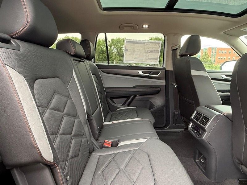 2026 Volkswagen Atlas 2.0T Peak Edition