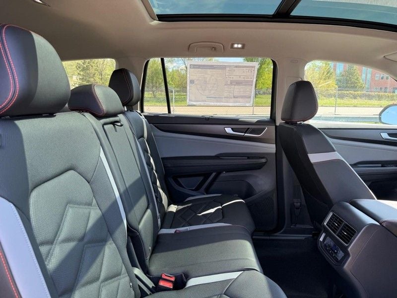 2026 Volkswagen Atlas 2.0T Peak Edition