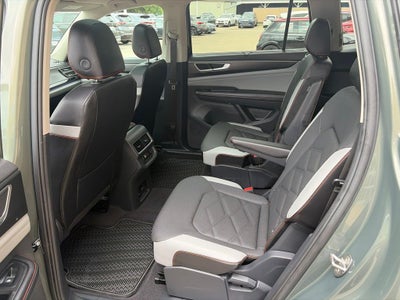 2024 Volkswagen Atlas 2.0T Peak Edition SE w/Technology