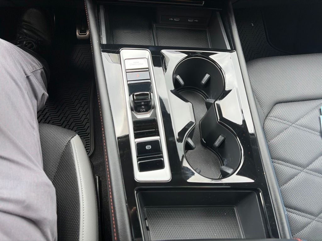 2024 Volkswagen Atlas 2.0T Peak Edition SE w/Technology
