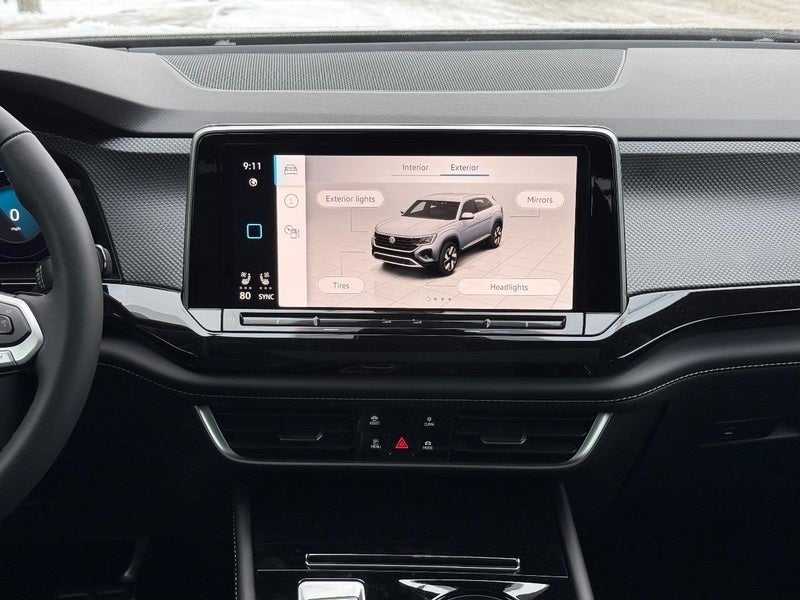 2026 Volkswagen Atlas Cross Sport 2.0T SEL Premium R-Line