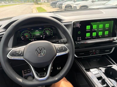 2026 Volkswagen Atlas Cross Sport SEL Premium R-Line
