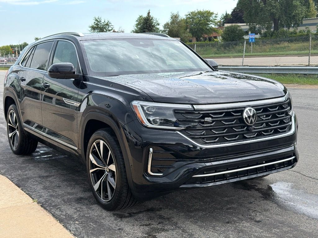2026 Volkswagen Atlas Cross Sport 2.0T SEL Premium R-Line