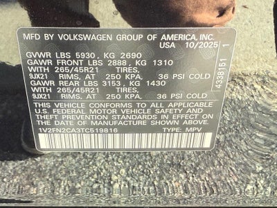 2026 Volkswagen Atlas 2.0T SEL Premium R-Line