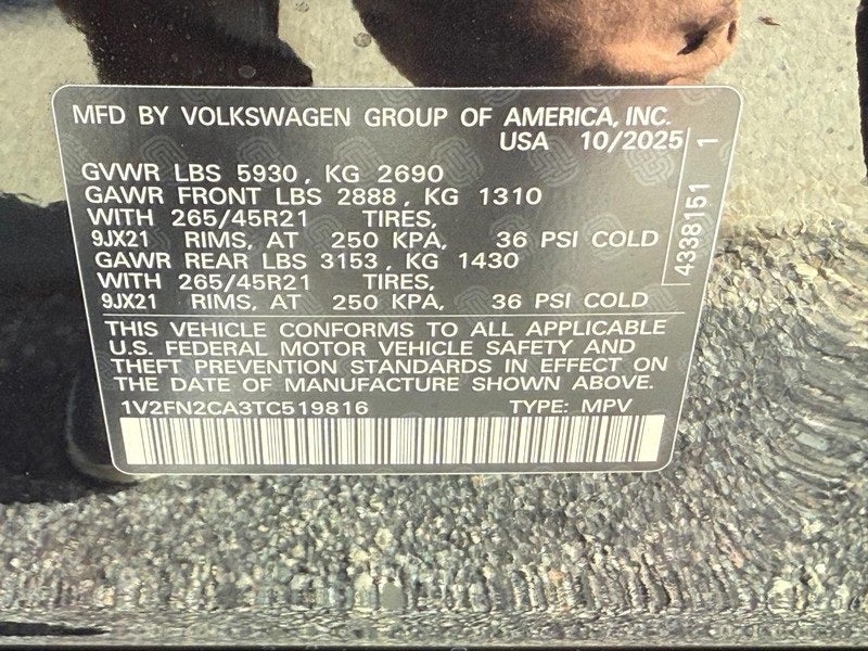 2026 Volkswagen Atlas 2.0T SEL Premium R-Line