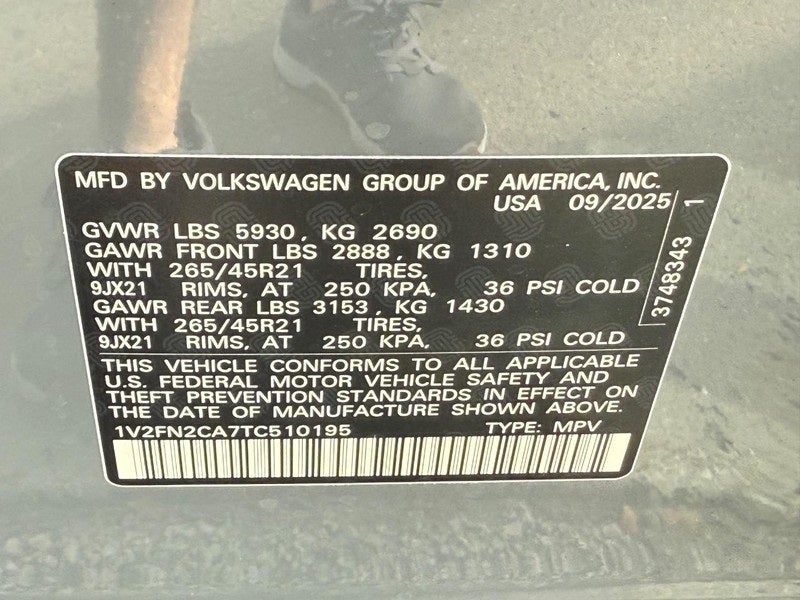 2026 Volkswagen Atlas 2.0T SEL Premium R-Line