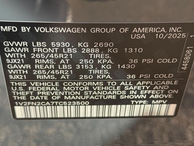2026 Volkswagen Atlas 2.0T SEL Premium R-Line