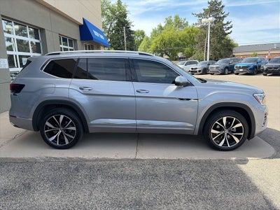 2024 Volkswagen Atlas 2.0T SEL Premium R-Line