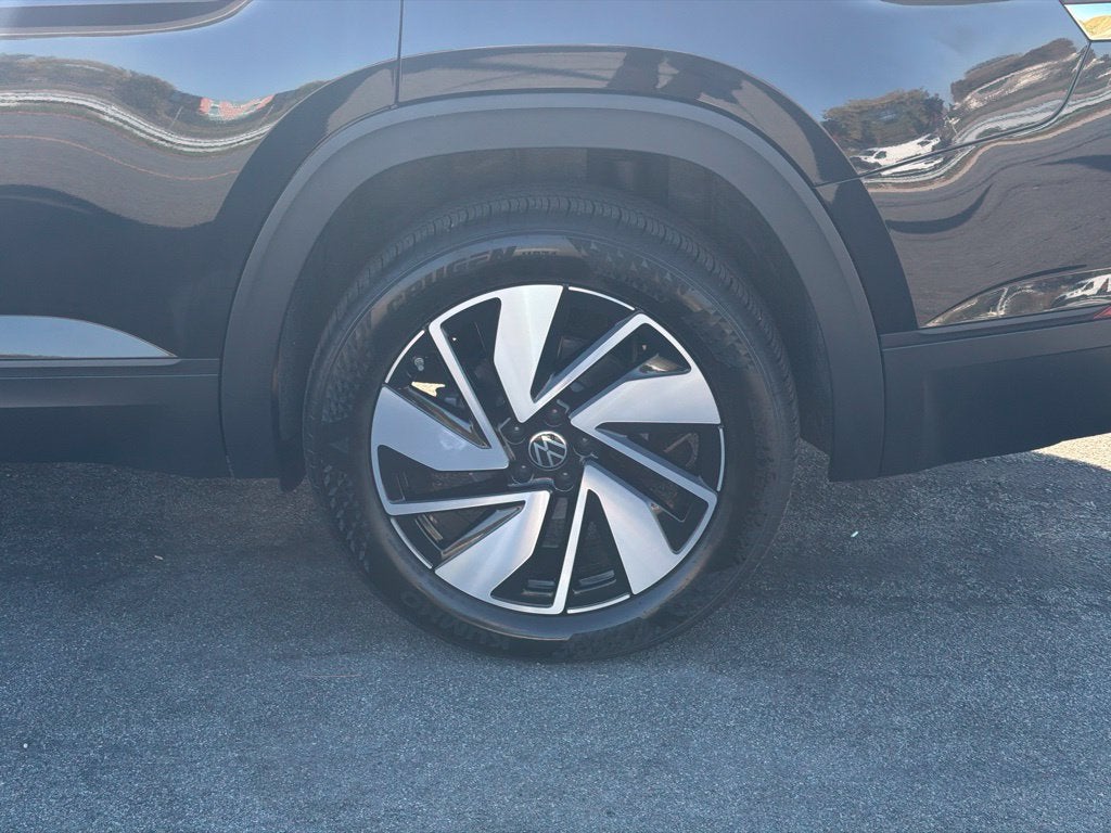 2026 Volkswagen Atlas SE w/Technology