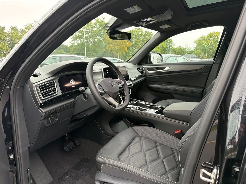 2026 Volkswagen Atlas Cross Sport SE w/Technology