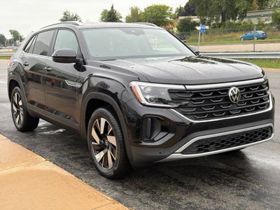 2026 Volkswagen Atlas Cross Sport SE w/Technology