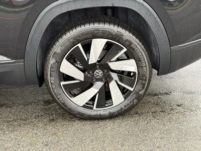 2026 Volkswagen Atlas Cross Sport SE w/Technology