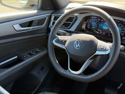 2026 Volkswagen Atlas Cross Sport 2.0T SE w/Technology