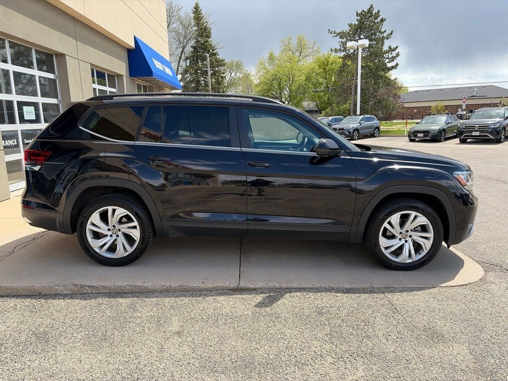 2023 Volkswagen Atlas 2.0T SE w/Technology