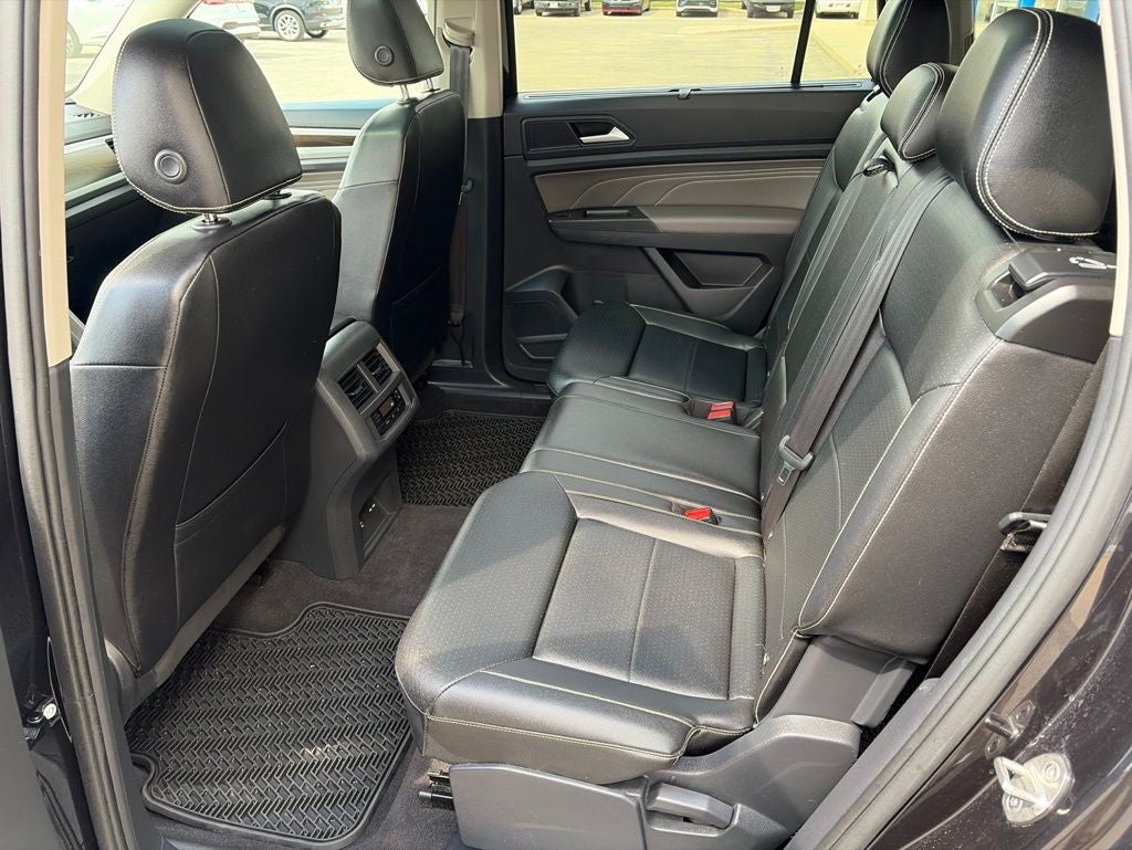 2023 Volkswagen Atlas 2.0T SE w/Technology
