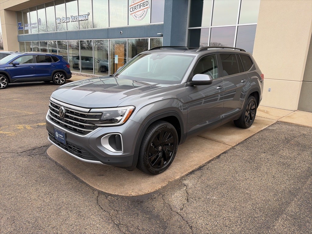 2025 Volkswagen Atlas 2.0T SE w/Technology