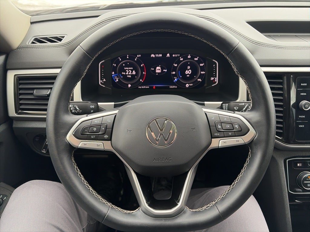 2022 Volkswagen Atlas 3.6L V6 SE w/Technology