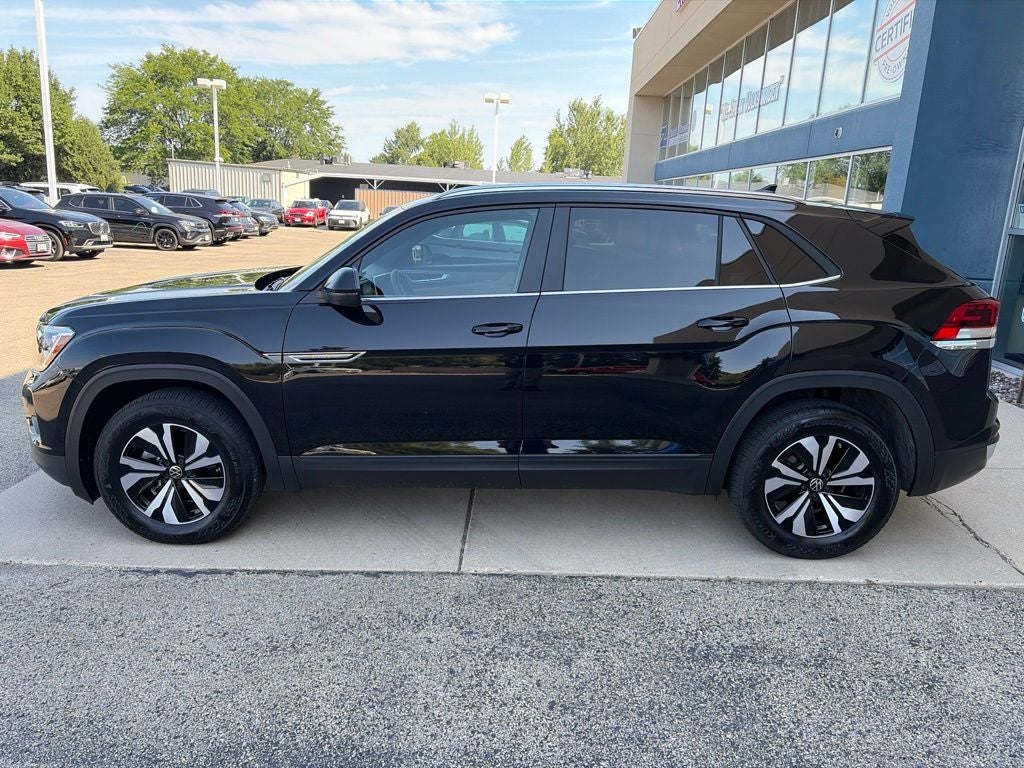 2026 Volkswagen Atlas Cross Sport SE