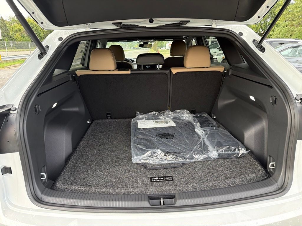 2026 Volkswagen Atlas Cross Sport SE
