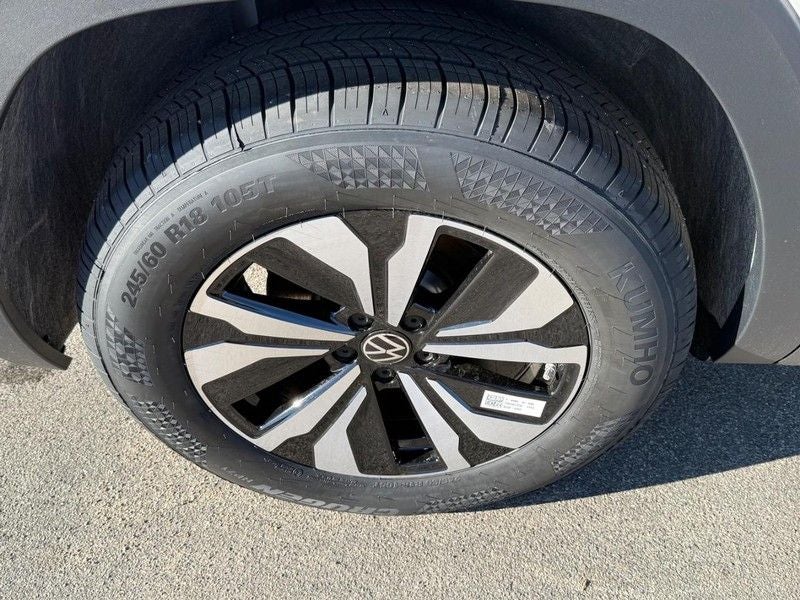 2026 Volkswagen Atlas Cross Sport 2.0T SE