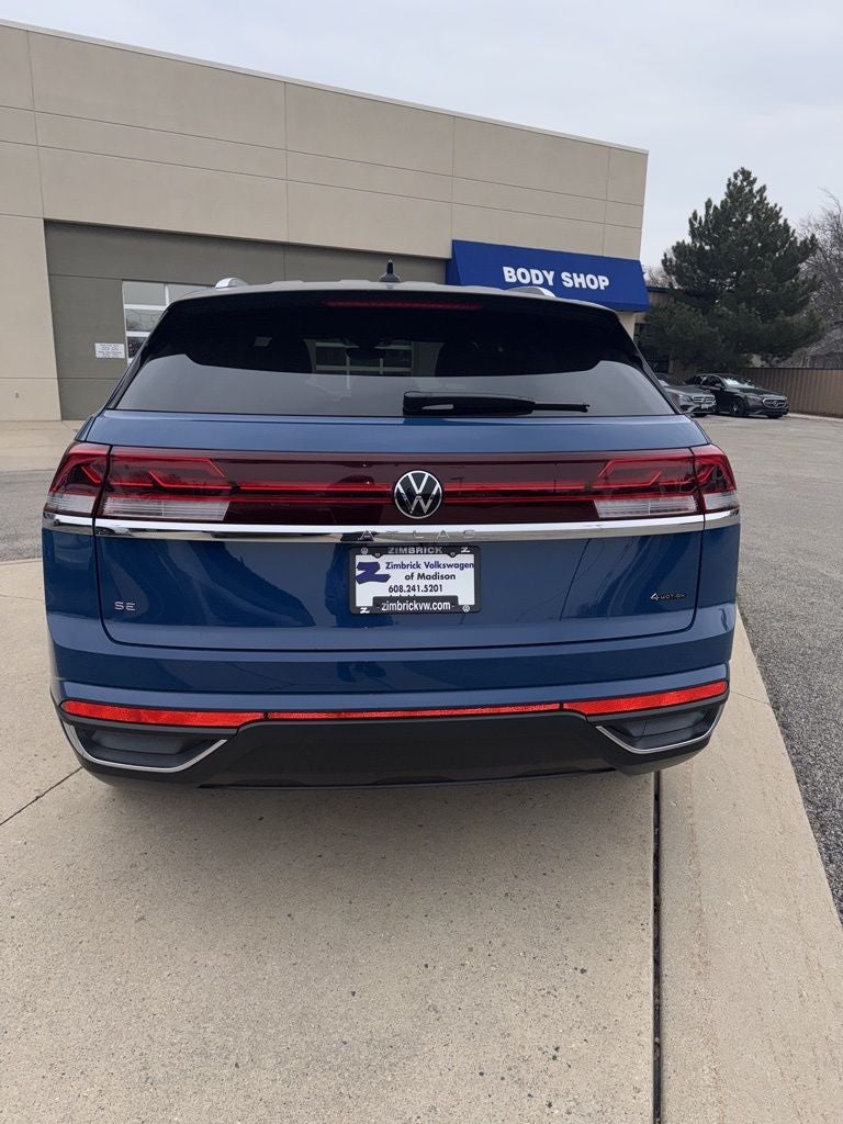 2025 Volkswagen Atlas Cross Sport 2.0T SE