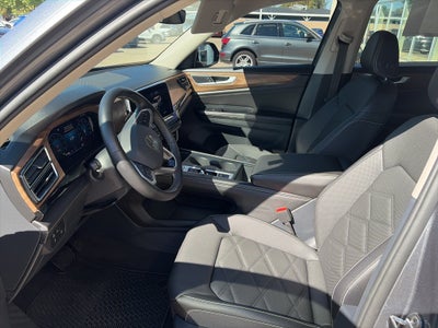 2025 Volkswagen Atlas 2.0T SE