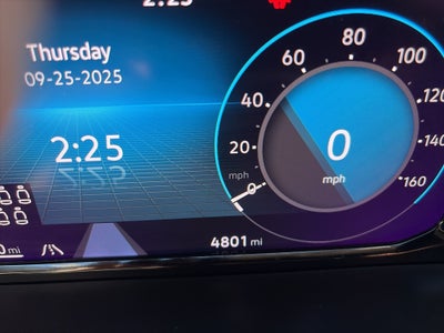 2025 Volkswagen Atlas 2.0T SE