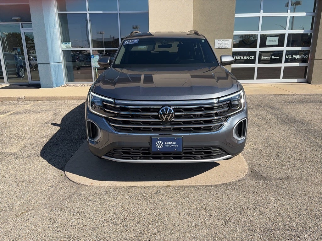 2025 Volkswagen Atlas 2.0T SE