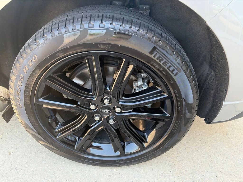 2023 Ford Edge ST Line