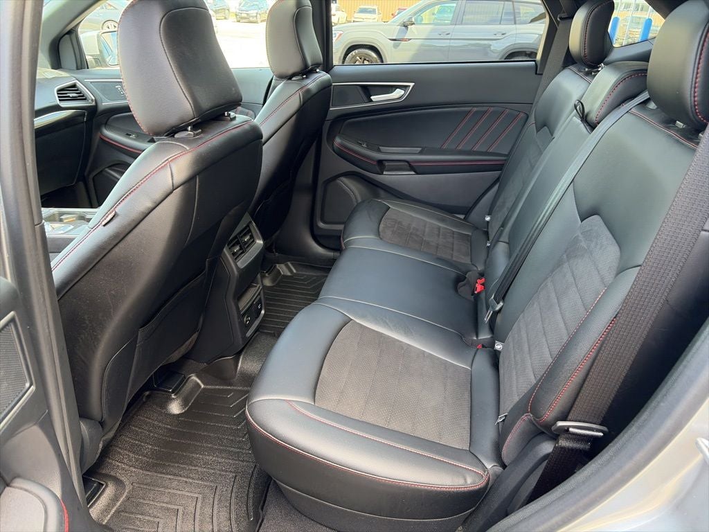 2021 Ford Edge ST Line