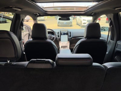 2021 Ford Edge ST Line