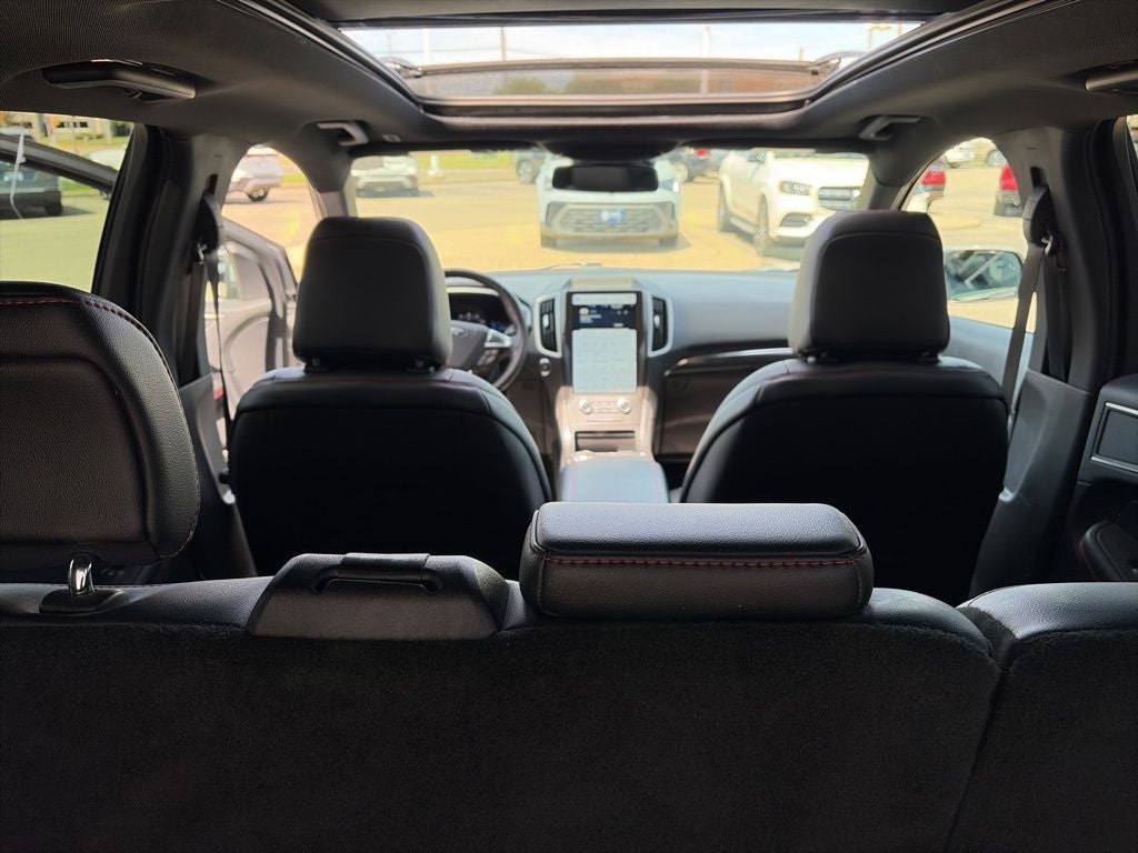 2021 Ford Edge ST Line