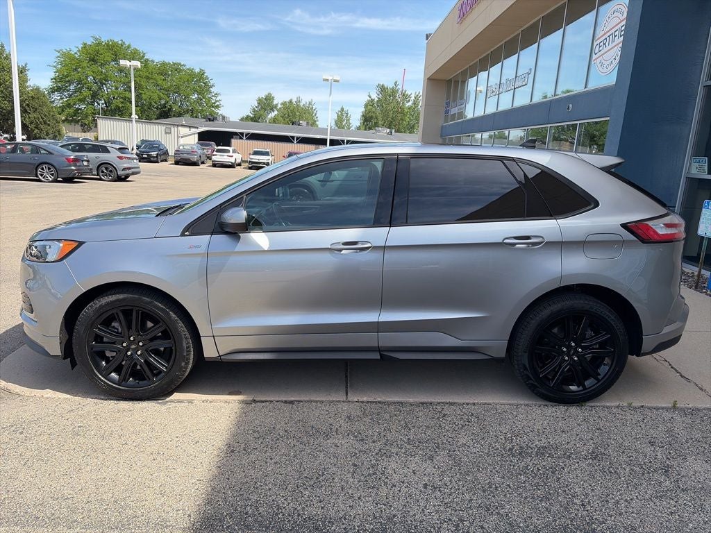 2021 Ford Edge ST Line