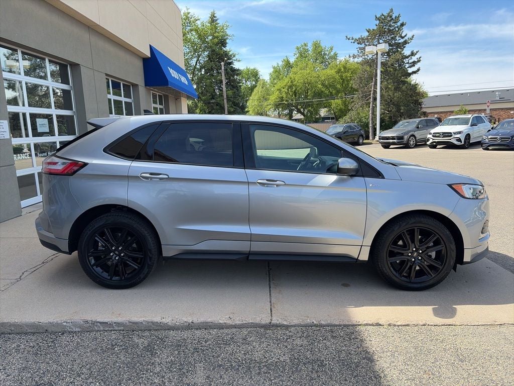 2021 Ford Edge ST Line