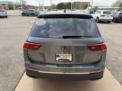 2023 Volkswagen Tiguan 2.0T SE