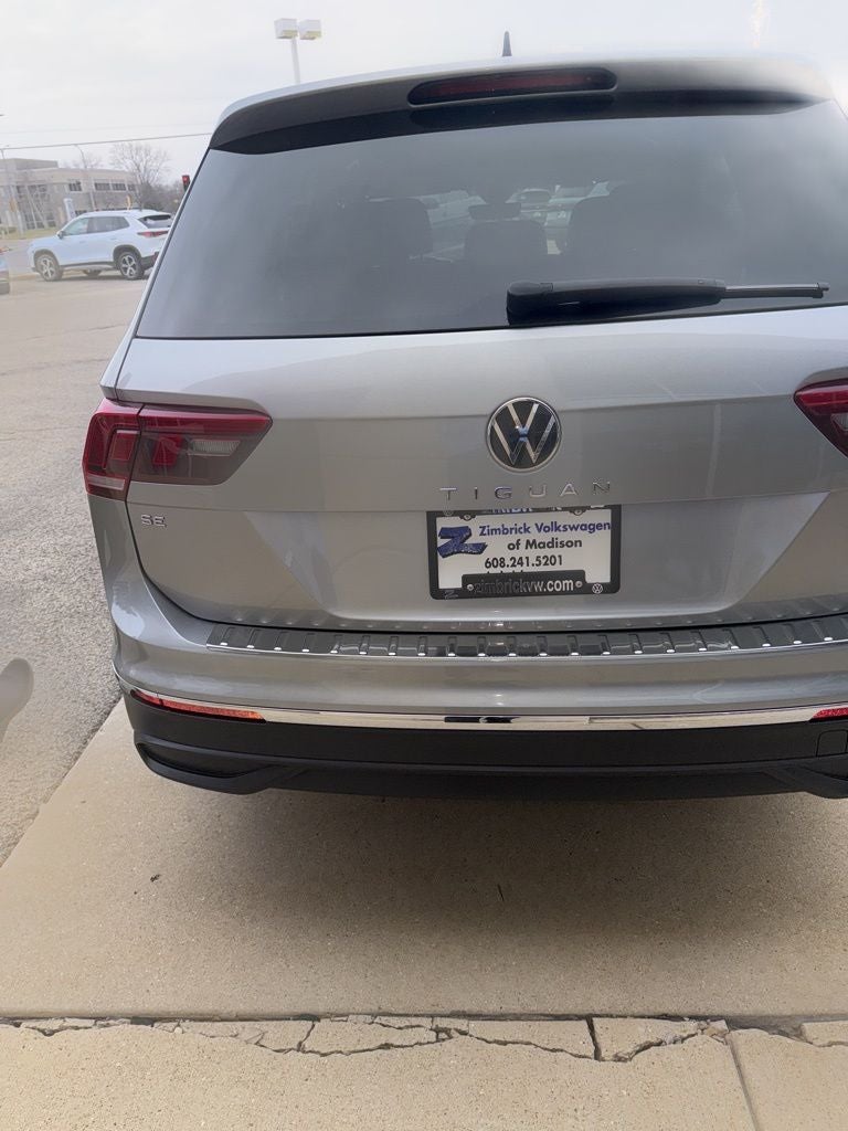 2022 Volkswagen Tiguan 2.0T SE