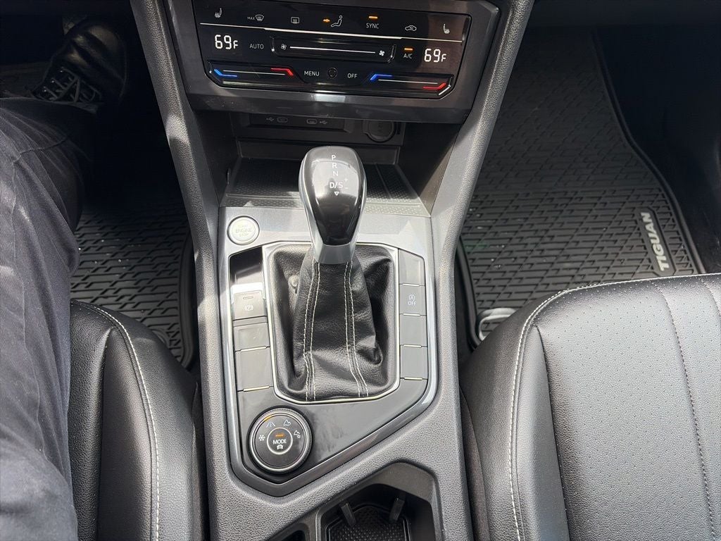 2023 Volkswagen Tiguan SE